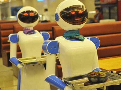 日本智能酒店：機器人服務、刷臉進門